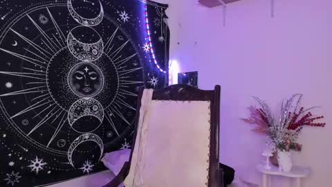 Eva  online show from February 2026 08:57:02 AM