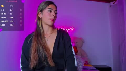 Eva Shinee online show from January 2025 10:37:02 AM