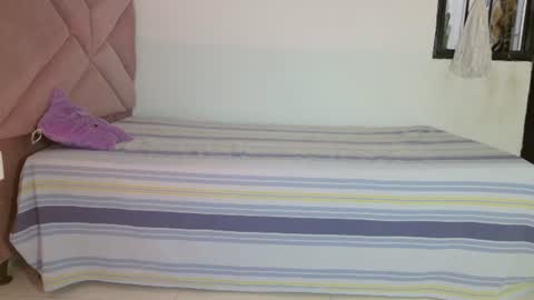 Snapshot of eva_sin18 chatting on June 2026 02:53:01 AM Eva Sin online show from June 2026 02:53:01 AM