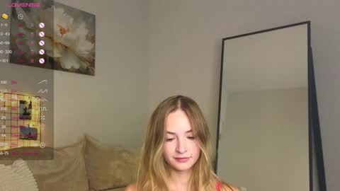 Snapshot of eva_vex chatting on December 2024 07:10:01 AM Hello Im Eva online show from December 2024 07:10:01 AM