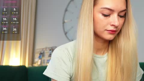 Snapshot of eva_vex chatting on February 2025 08:43:01 AM Hello Im Eva online show from February 2025 08:43:01 AM