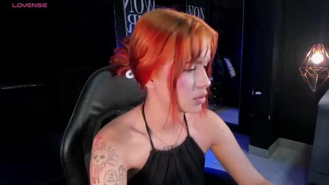 Snapshot of eva_viulet chatting on May 2026 04:41:02 AM MISS EVY online show from May 2026 04:41:02 AM