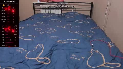 Eva online show from November 2025 12:44:02 PM