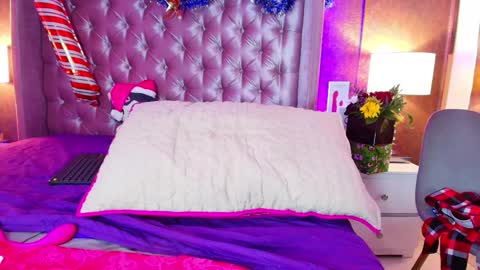 EVA CLOEE online show from December 2024 03:54:02 AM