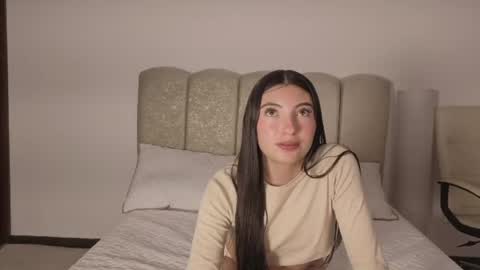 evaa_jonness online show from June 2026 11:53:01 AM
