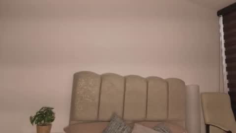 evaa_jonness online show from June 2026 12:19:01 PM