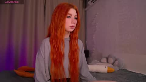 Snapshot of evaa_moonn_ chatting on December 2024 07:18:01 AM Eva online show from December 2024 07:18:01 AM