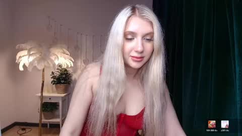 Eva  online show from May 2026 03:04:02 AM