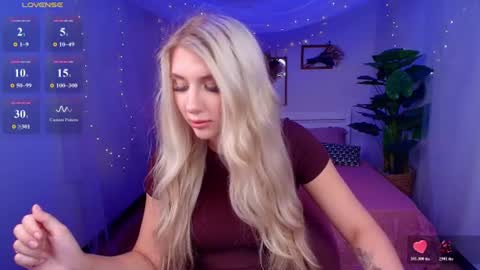 Snapshot of evacadooo chatting on July 2026 03:02:02 AM Eva online show from July 2026 03:02:02 AM