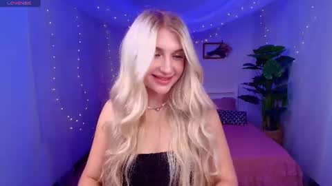 Snapshot of evacadooo chatting on July 2026 03:04:01 AM Eva online show from July 2026 03:04:01 AM