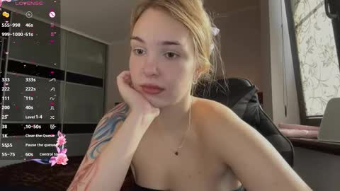 Snapshot of evacarter1 chatting on October 2025 08:04:02 AM evacarter1 online show from October 2025 08:04:02 AM