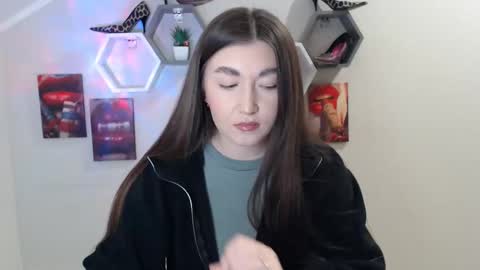 Evachaturbatte online show from February 2026 08:16:02 AM