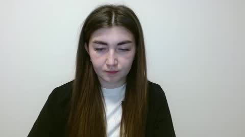 Evachaturbatte online show from May 2026 05:20:01 PM