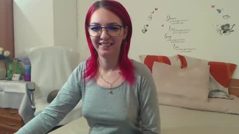 EvadesireONE online show from February 2025 02:04:02 PM