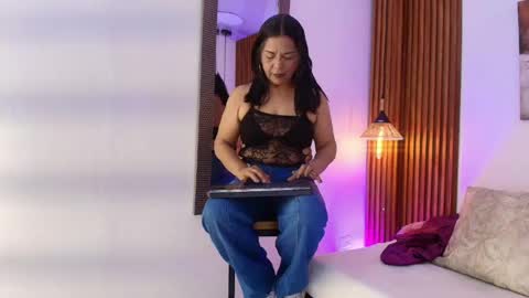 EVA GODDESS  online show from April 2026 04:22:02 PM