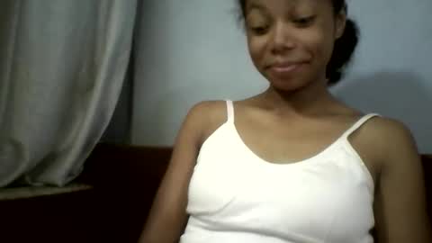 Snapshot of evahaldy chatting on March 2026 09:15:01 AM evahaldy online show from March 2026 09:15:01 AM