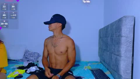 Snapshot of evaluna_02 chatting on July 2026 12:44:01 PM evaluna_02 online show from July 2026 12:44:01 PM