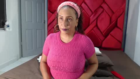 Eva Mills online show from January 2025 07:21:01 PM