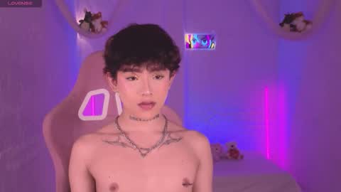 Snapshot of evan__hunter chatting on November 2025 03:23:01 PM Evan online show from November 2025 03:23:01 PM