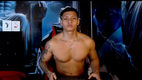 Snapshot of evan_greey chatting on December 2024 06:23:02 AM EVAN GREY online show from December 2024 06:23:02 AM