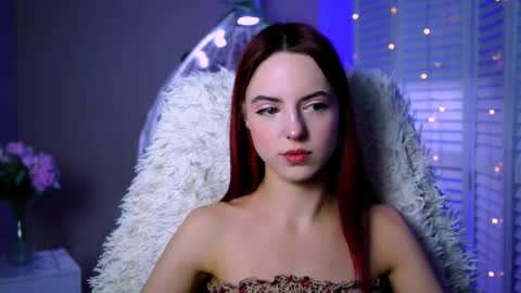 Eva  online show from October 2025 01:40:02 PM