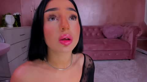 Eva online show from February 2025 06:15:02 PM