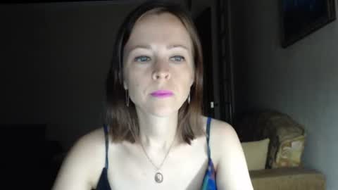 Snapshot of evangeline06 chatting on June 2026 08:41:01 AM YourMistress online show from June 2026 08:41:01 AM
