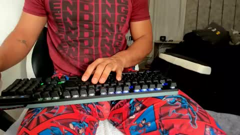 Snapshot of evans_king chatting on November 2025 11:54:01 AM Evan online show from November 2025 11:54:01 AM