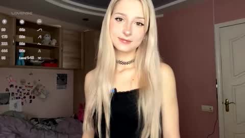 Eva online show from October 2025 07:43:01 AM