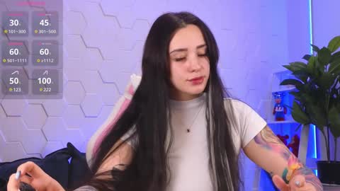 Eva online show from December 2024 11:23:02 AM