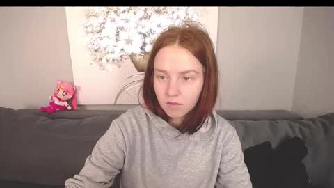 Adelina online show from October 2025 04:20:02 AM