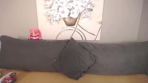 Adelina online show from October 2025 04:46:02 AM