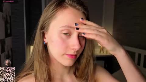 Eva online show from December 2025 07:23:02 PM