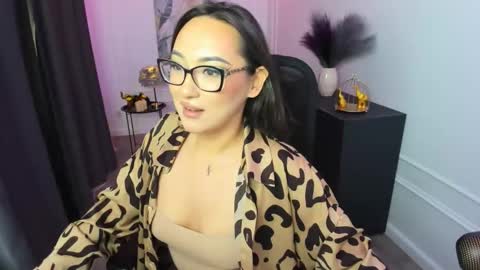 evasarazardje online show from February 2026 11:43:02 AM