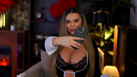 Eva online show from April 2026 11:46:02 AM