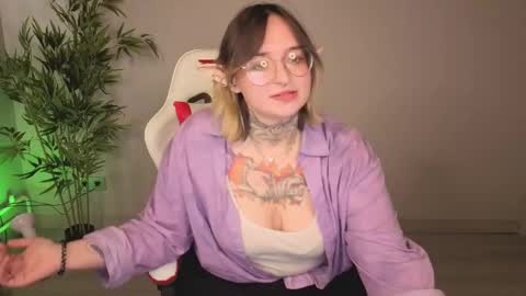 EvaTheWitcher online show from June 2026 01:51:02 AM