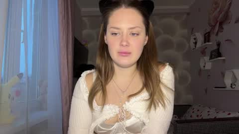 EvaxBlush online show from April 2026 09:13:01 AM