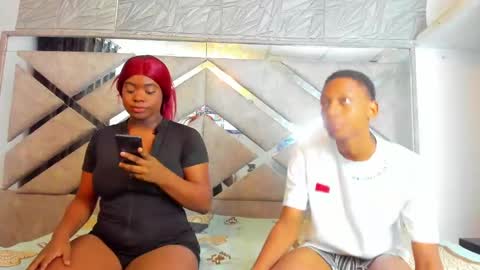 Eva And Emmanuel online show from February 2025 01:51:02 PM