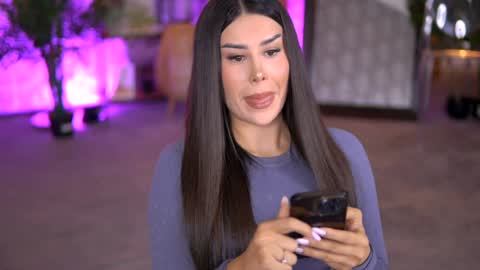 Eva online show from January 2025 11:00:01 AM