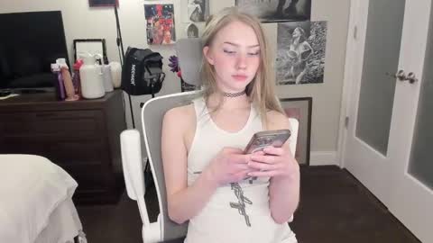 Goddess Eve online show from December 2024 11:13:02 PM