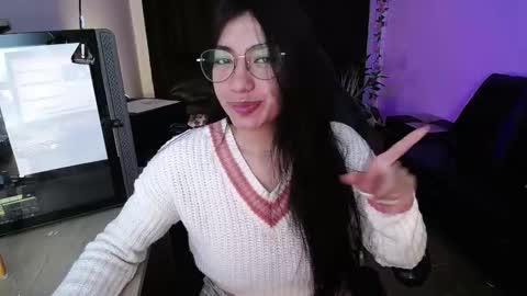 Kissed by an angel  IG evee  lyn20 online show from February 2025 06:04:01 AM