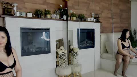 Snapshot of evehart chatting on March 2026 05:13:01 AM EveHart online show from March 2026 05:13:01 AM