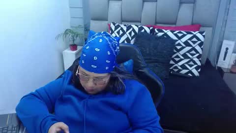 evelin zaens online show from March 2026 05:58:02 AM