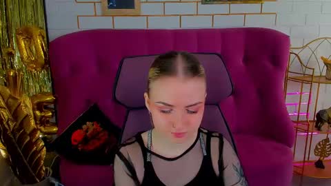 Snapshot of evelinakitty chatting on May 2026 09:06:02 AM Evelina online show from May 2026 09:06:02 AM