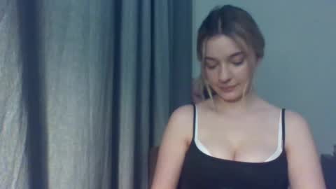 EvelinaMagnetic online show from January 2026 07:11:01 PM