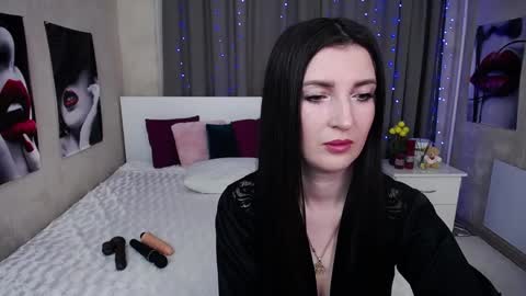 Evelin online show from March 2026 06:17:02 AM