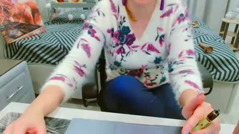 evelove online show from April 2026 04:38:01 PM