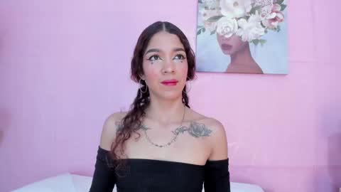 evelyn__rose1 online show from March 2026 07:18:02 PM