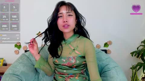 Snapshot of evelyn_chelle chatting on December 2024 02:57:01 AM Im Eve or Chelle Next Stream 191224 online show from December 2024 02:57:01 AM