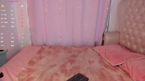 evelyn evelyn online show from October 2025 03:47:02 PM